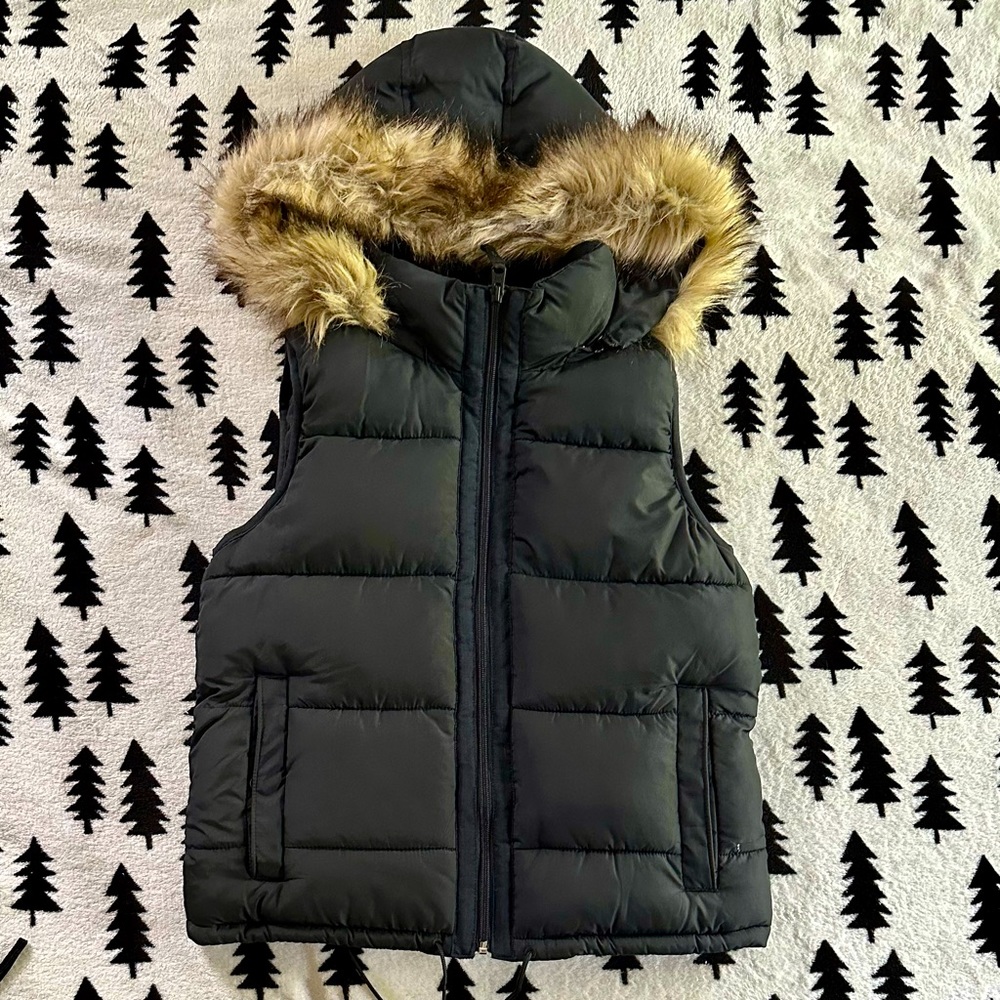 Hooded Winter Puffer Vest